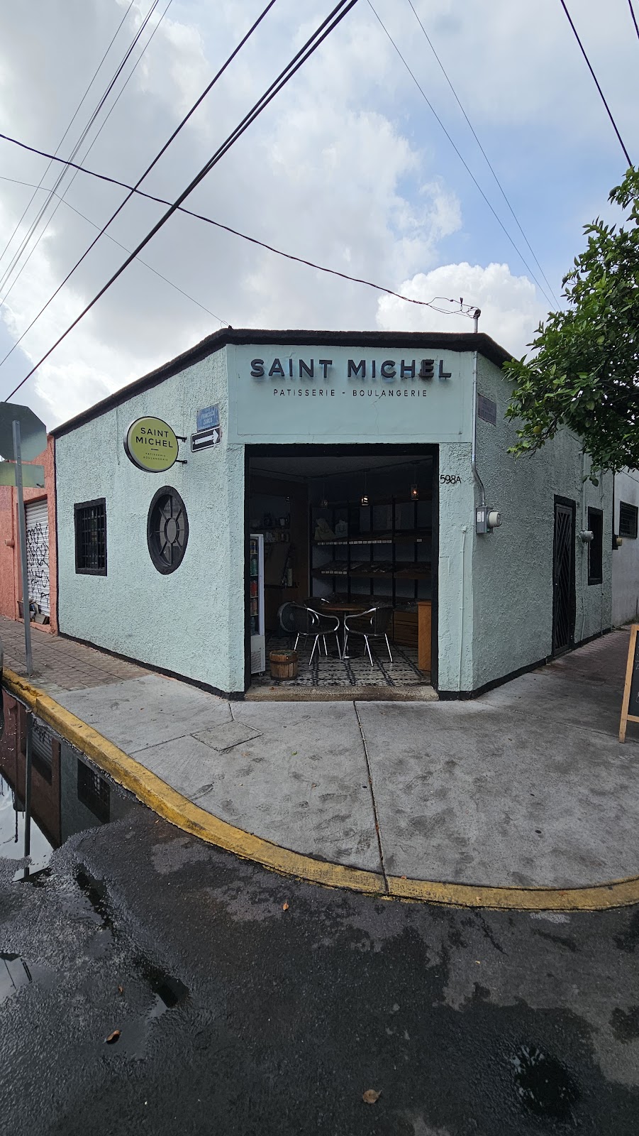Panaderia Y Reposteria Saint Michel, cafetería en Guadalajara, Jalisco