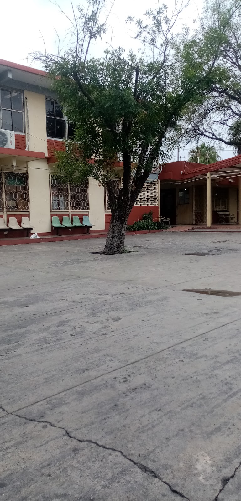 Cooperativa De Secundaria # 71 Roberto Garza Cruz, cafetería en Apodaca, Nuevo León