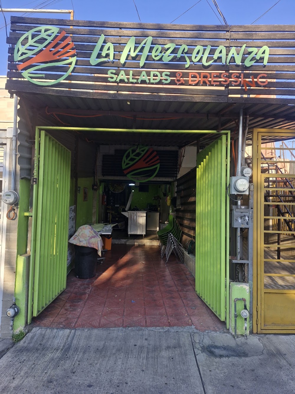 La Mezsolanza Ensalada Y Dressing, cafetería en Guadalajara, Jalisco