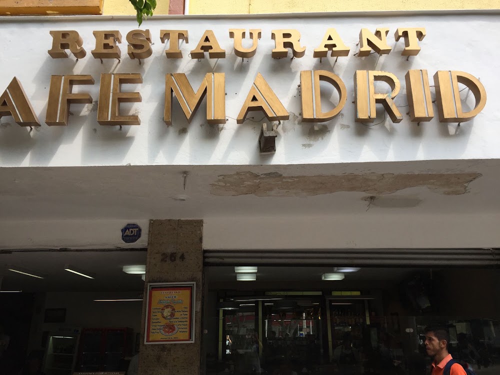Cafe Madrid, cafetería en Guadalajara, Jalisco