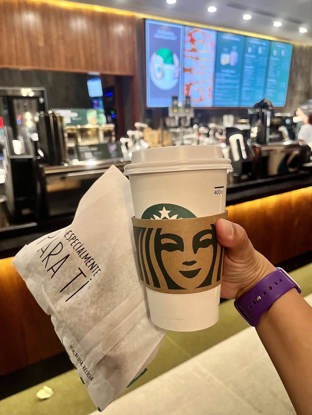 Starbucks Plaza El Molinete, cafetería en Guadalupe, Nuevo León