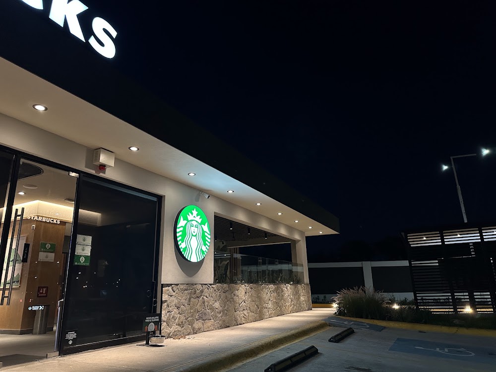Starbucks Paseo San Miguel, cafetería en Apodaca, Nuevo León