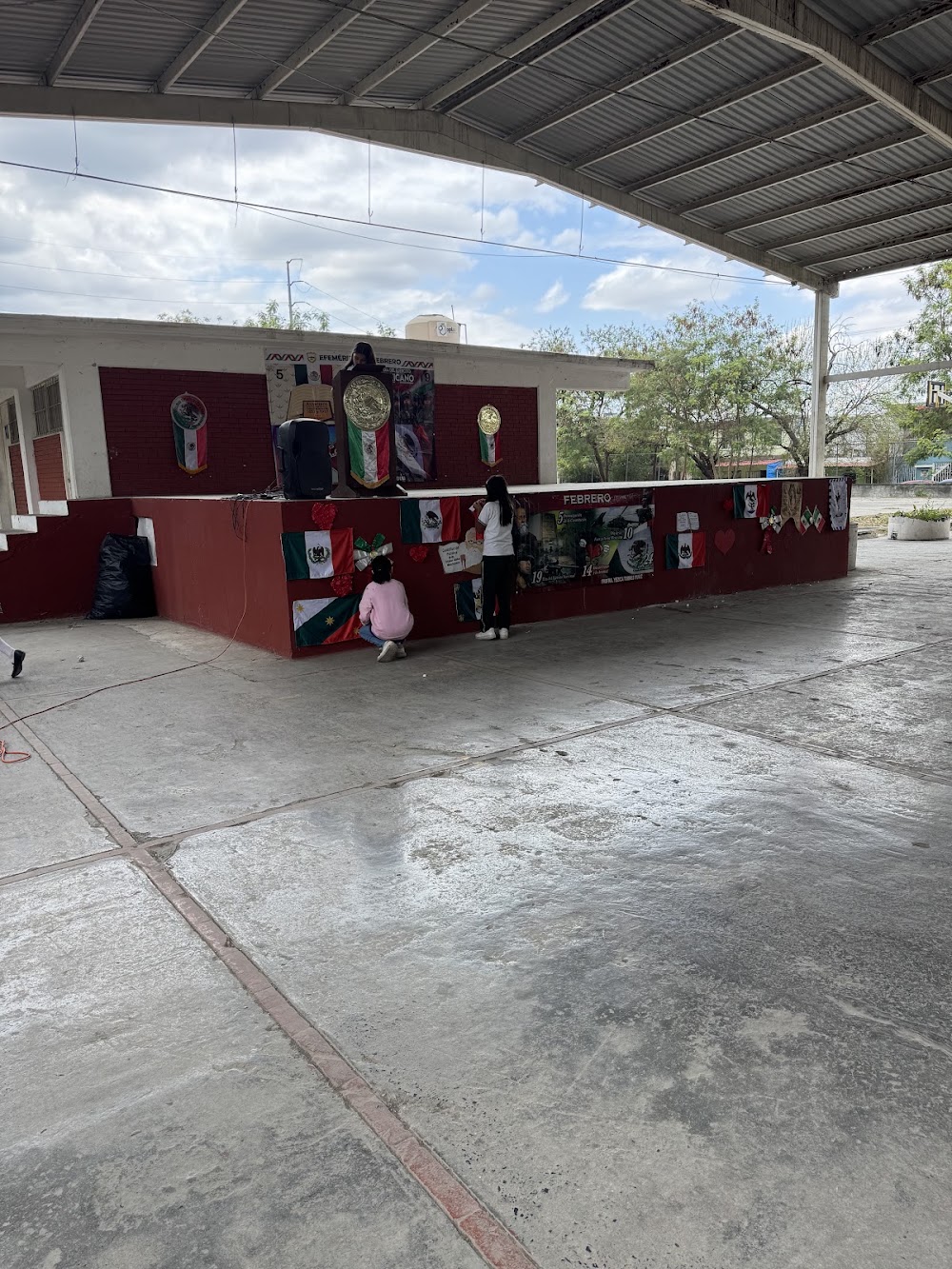 Tienda De Escuela Reforma Educativa 1975, cafetería en Guadalupe, Nuevo León