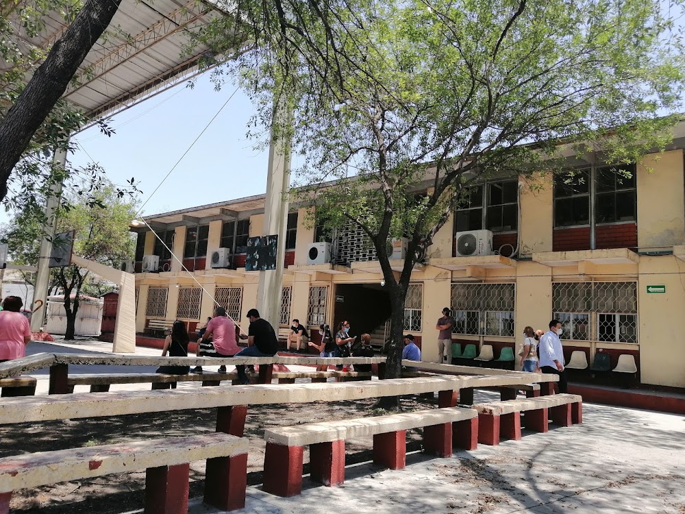 Cooperativa De La Secundaria No 3 Profr Moises Saenz Garza, cafetería en Apodaca, Nuevo León