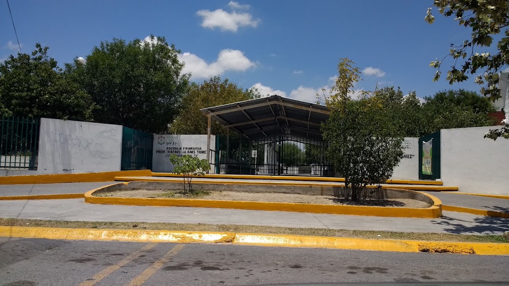 Cooperativa Esc.Prim.Rafael Alanis Tamez, cafetería en Apodaca, Nuevo León