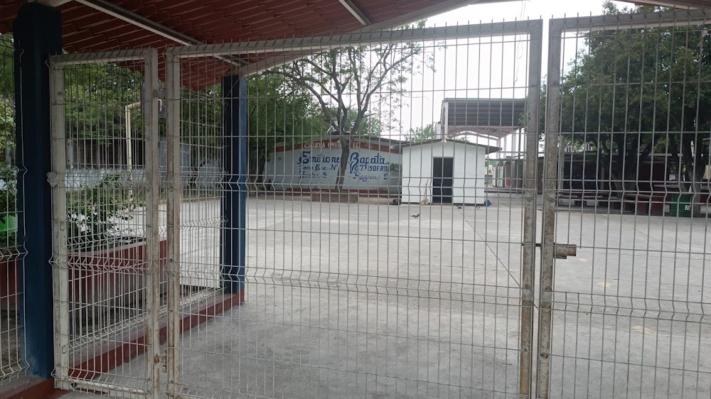 Cooperativa Escuela Emiliano Zapata Tm, cafetería en Apodaca, Nuevo León