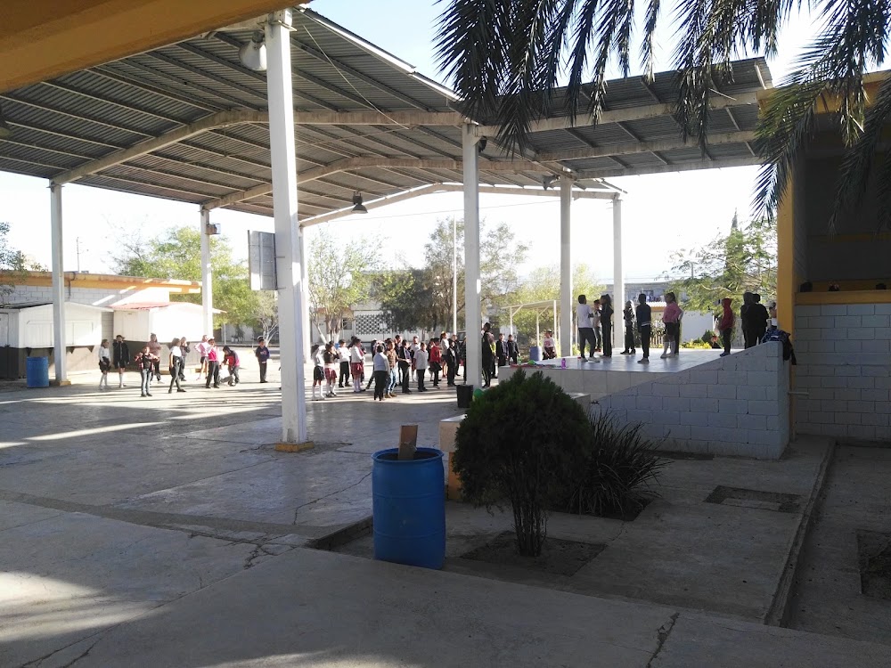 Cooperativa Primaria Celedonio Junco De La Vega, cafetería en Monterrey, Nuevo León