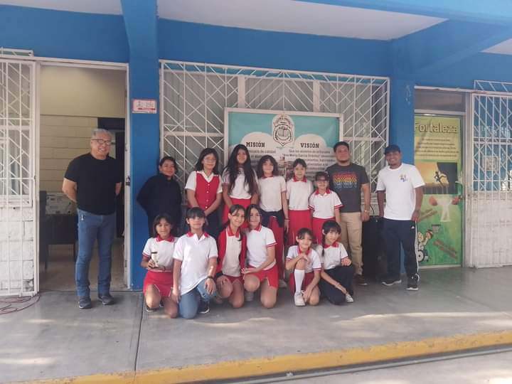 Estanquillo Escuela Primaria Ana Maria Garcia Ordoñez, cafetería en San Nicolás de los Garza, Nuevo León