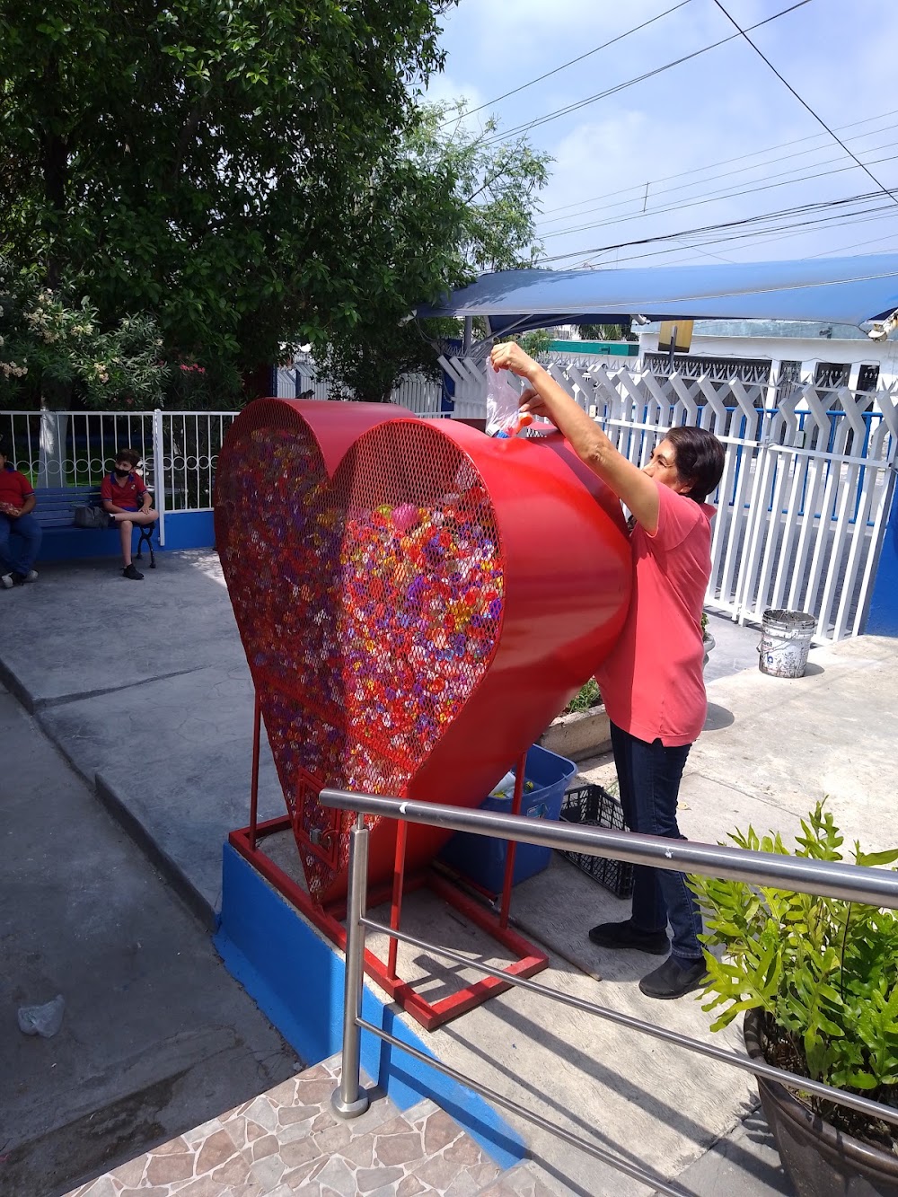 Coperativa Primaria Adolfo Lopez Mateos, cafetería en San Nicolás de los Garza, Nuevo León