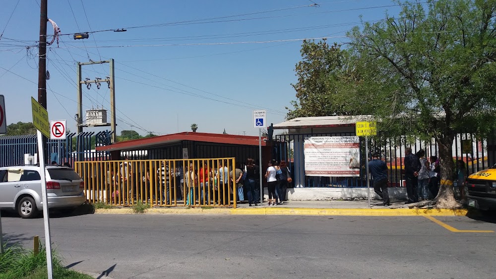 Cooperativa Escolar Escuela Alberto Jauregui Lopez Turno Matutino, cafetería en Monterrey, Nuevo León