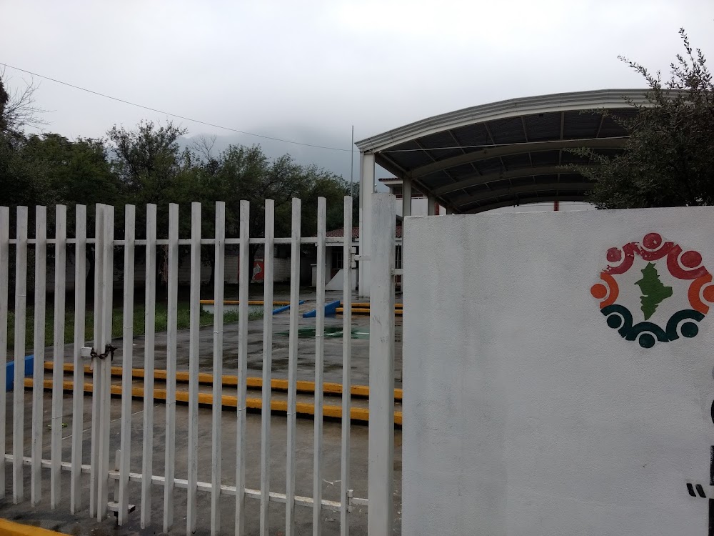 Puesto Escolar Esc. Sec. Estatal 85 Dr Alfredo Piñeyro L, cafetería en Monterrey, Nuevo León