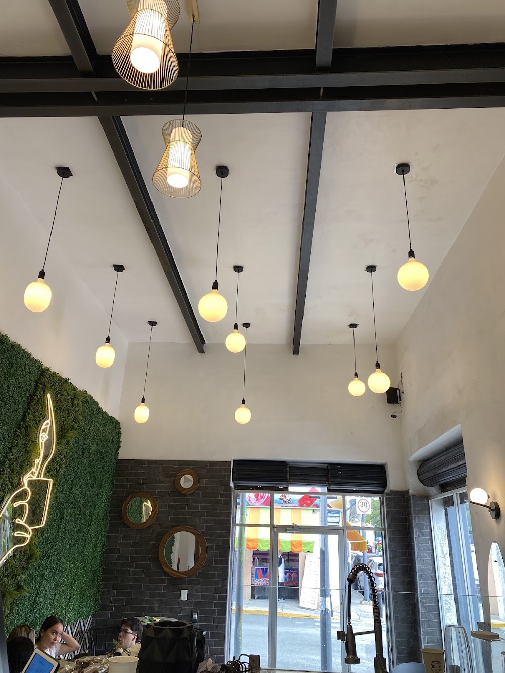 Louis Cafe, cafetería en Guadalajara, Jalisco