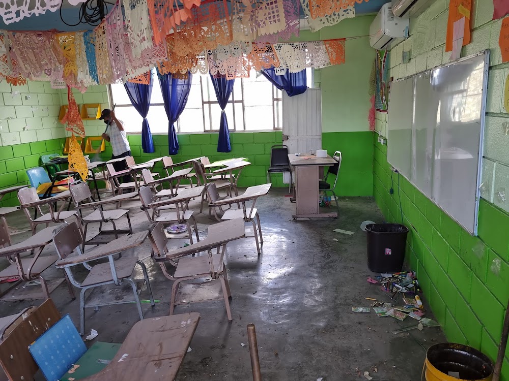 Cooperativa Profesor Alfredo Esparza V, cafetería en San Nicolás de los Garza, Nuevo León