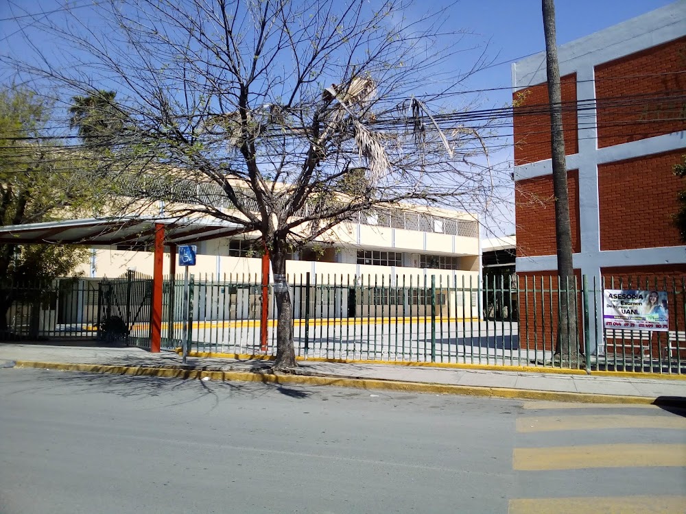 Cooperativa Secundaria Profr Roger Pompa Perez Cct19Eeso154Q Turno Matutino, cafetería en Monterrey, Nuevo León