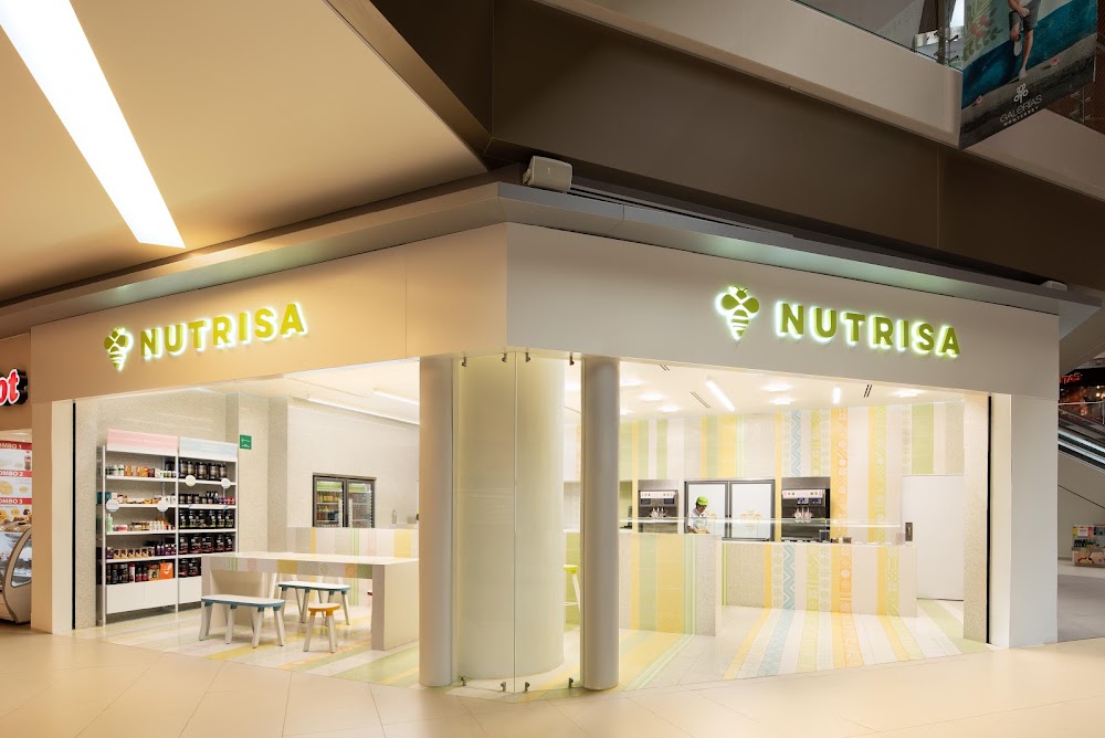 Nutrisa, cafetería en Monterrey, Nuevo León